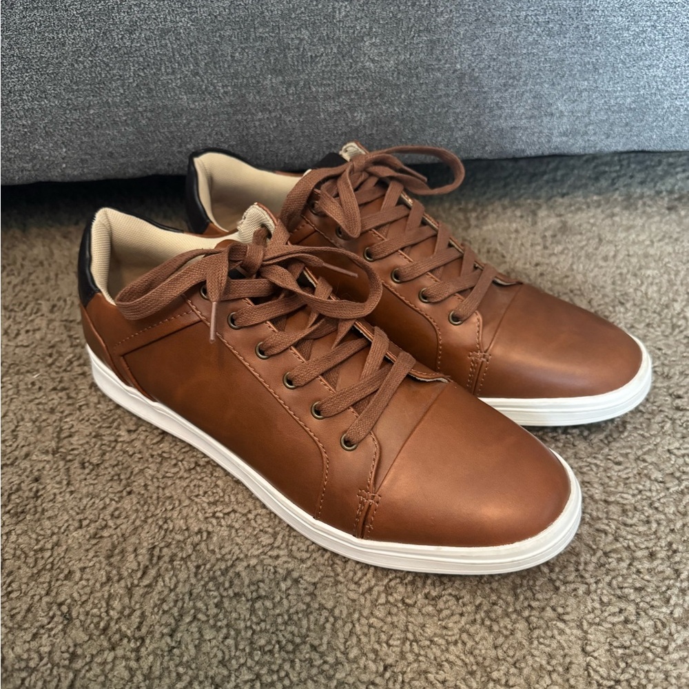 Goodfellow & Co New Dress Sneakers